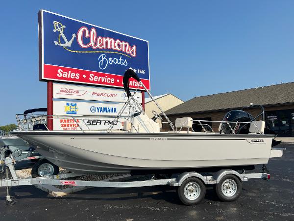 Boston Whaler 190 Montauk 2025 Boston Whaler 190 Montauk boat on trailer at Clemons Boats dealership.