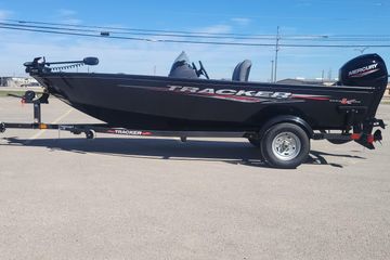 2026 Tracker Super Guide V-16 SC