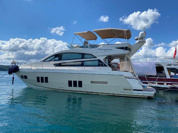 2013 Fairline Squadron 50