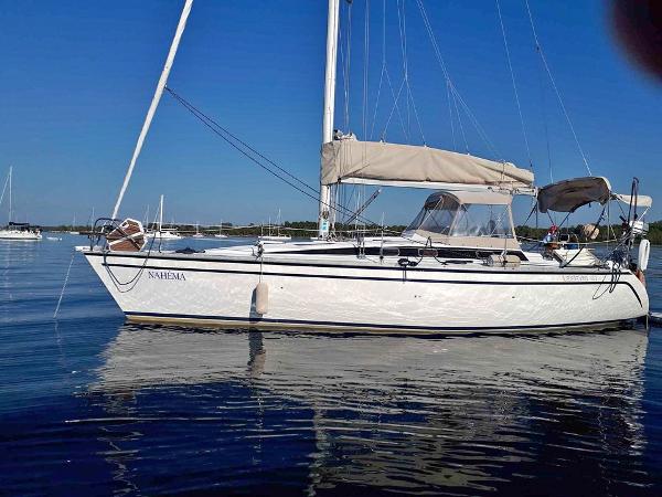 1987 Hunter Legend 37