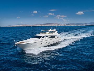 2004 Ferretti Yachts 760