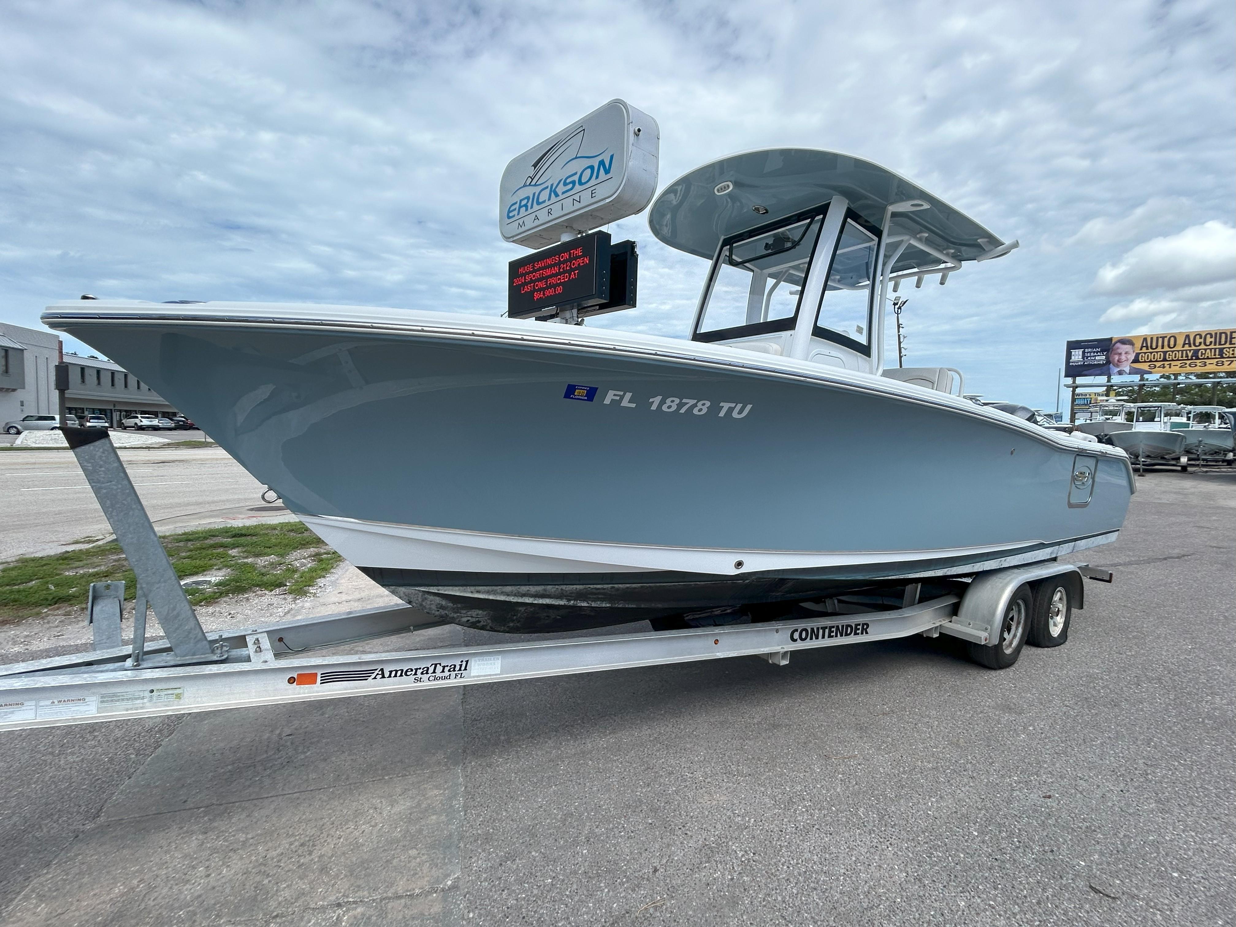 2019 Sea Hunt Ultra 255 SE