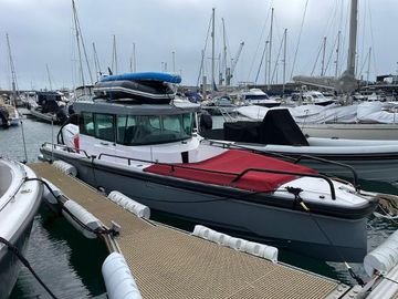2021 Axopar 28