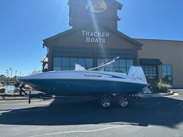 2025 Tahoe 2150 CC