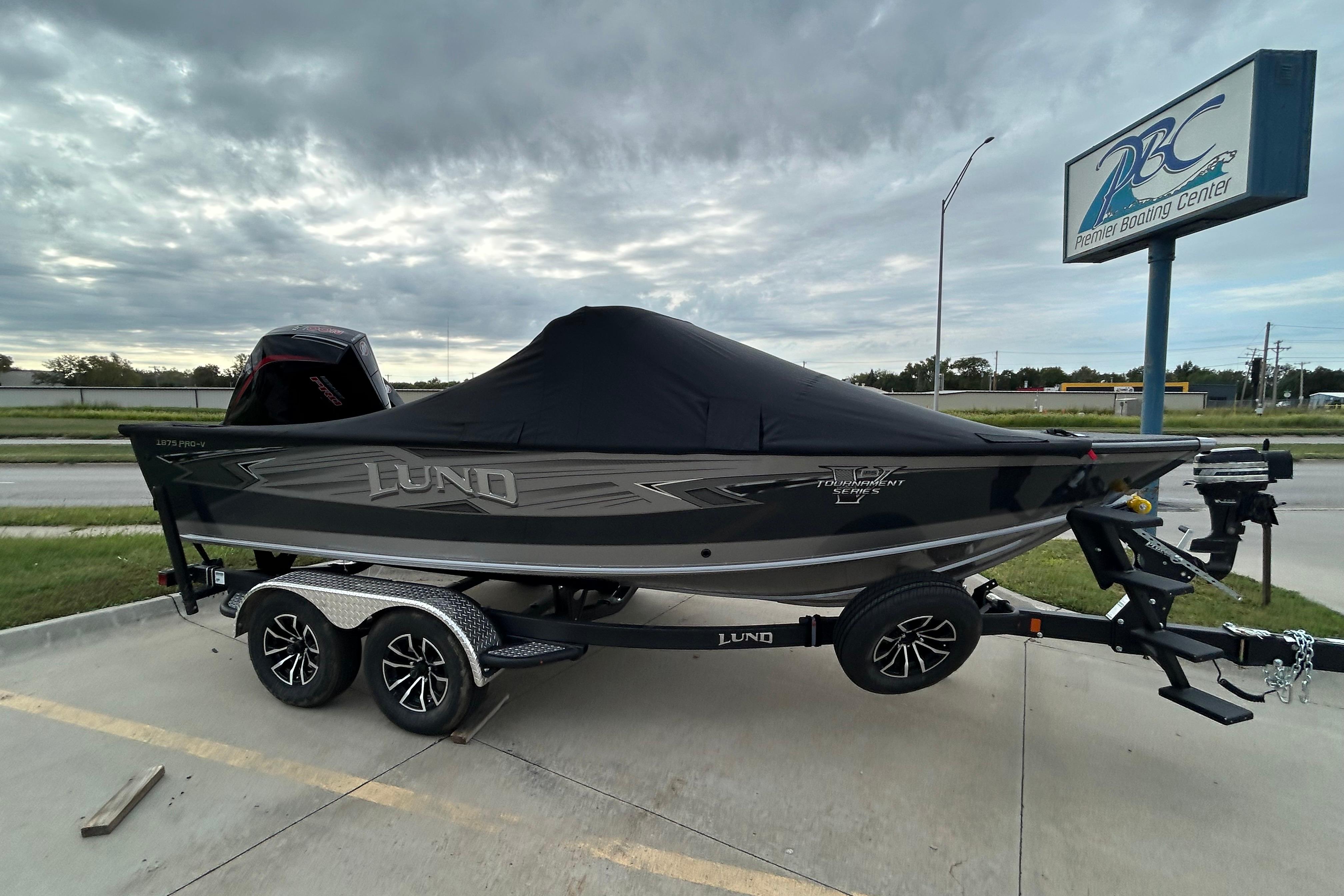 2026 Lund 1875 Pro-V