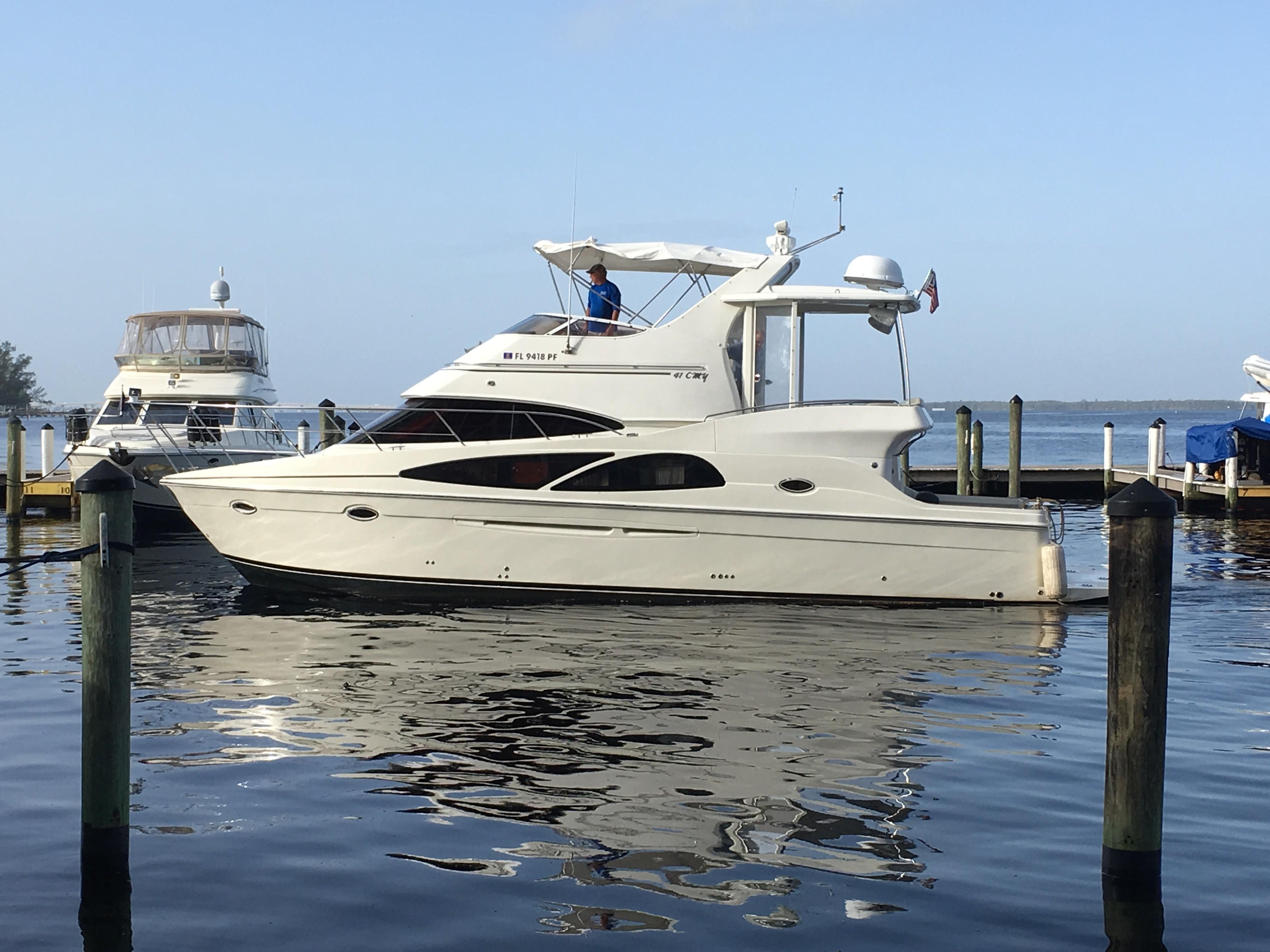 2005 Carver Aft cabin Cockpit Motor Yacht, Fort Myers ...