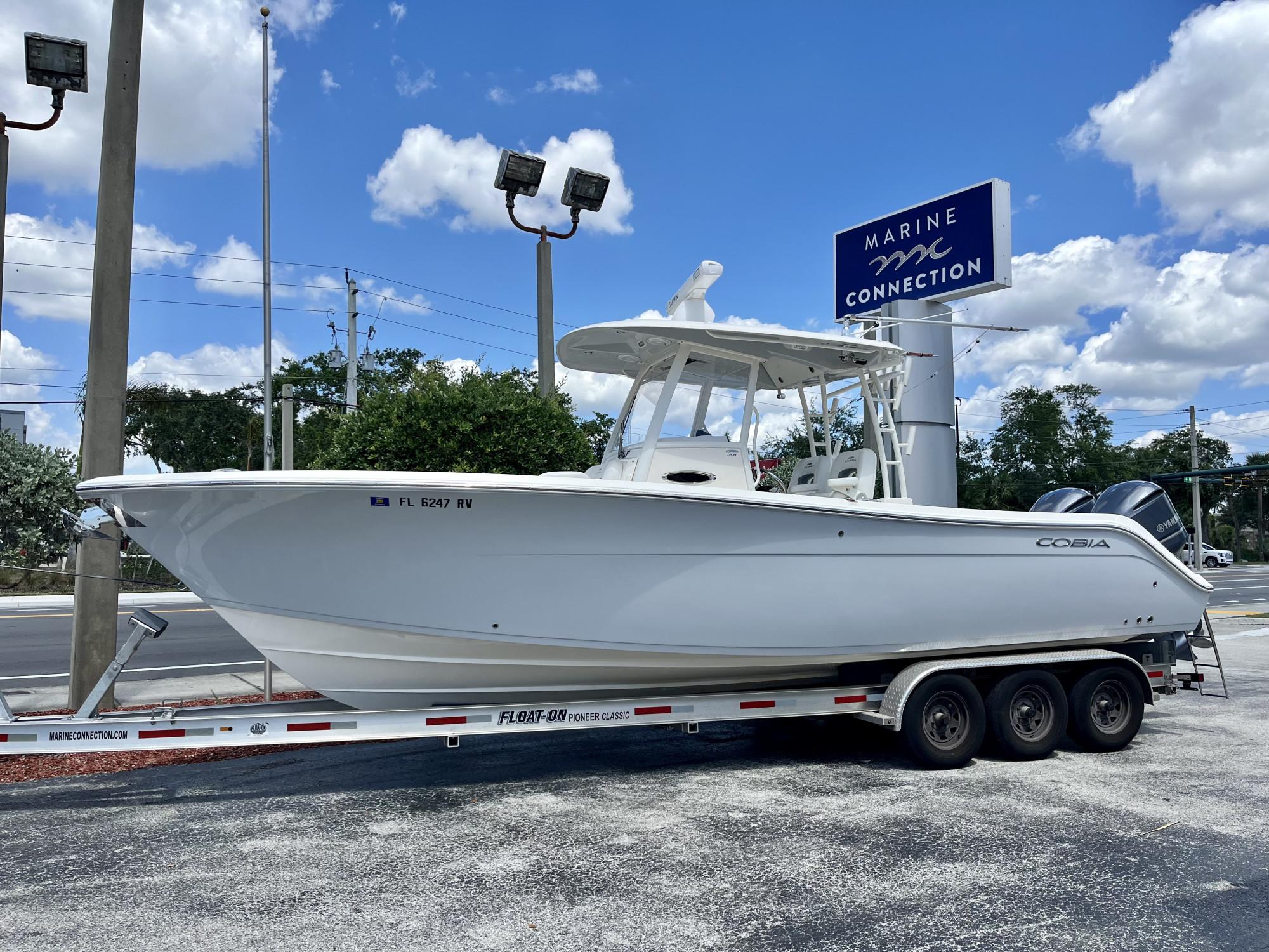 2019 Cobia 301
