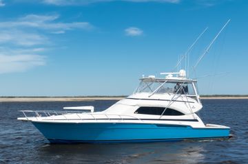 2007 Bertram 570 Convertible