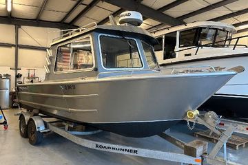 2020 Custom Wolf Boats West Coast Cruiser