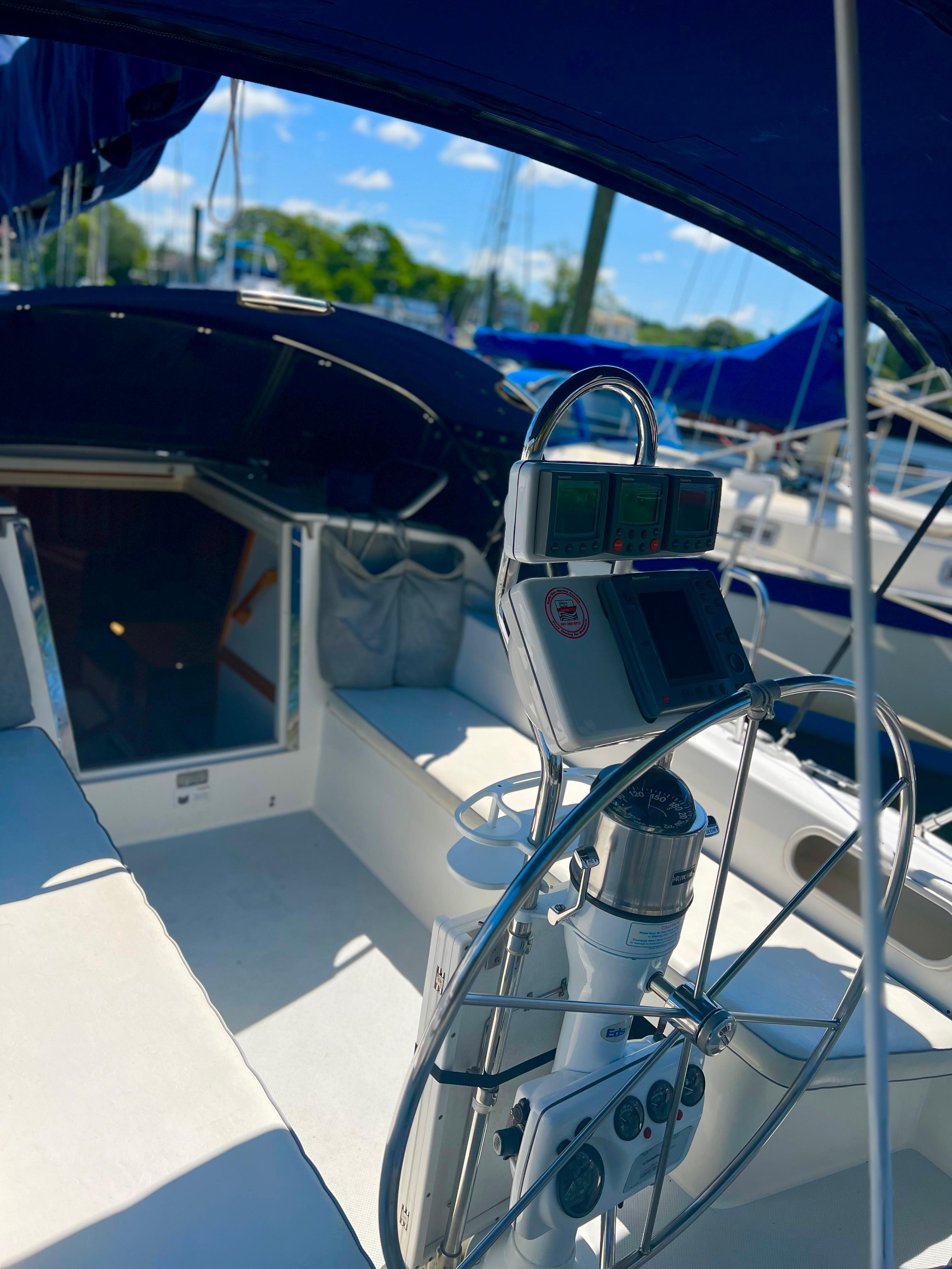 2002 Catalina 36