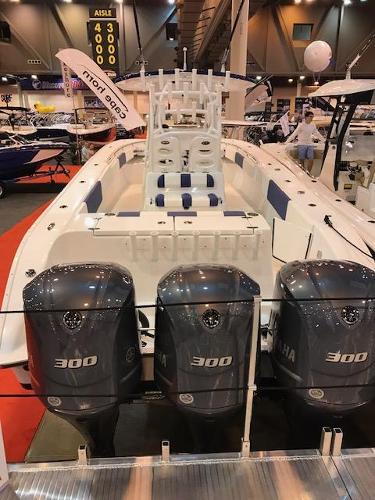 2017 Cape Horn 36OS