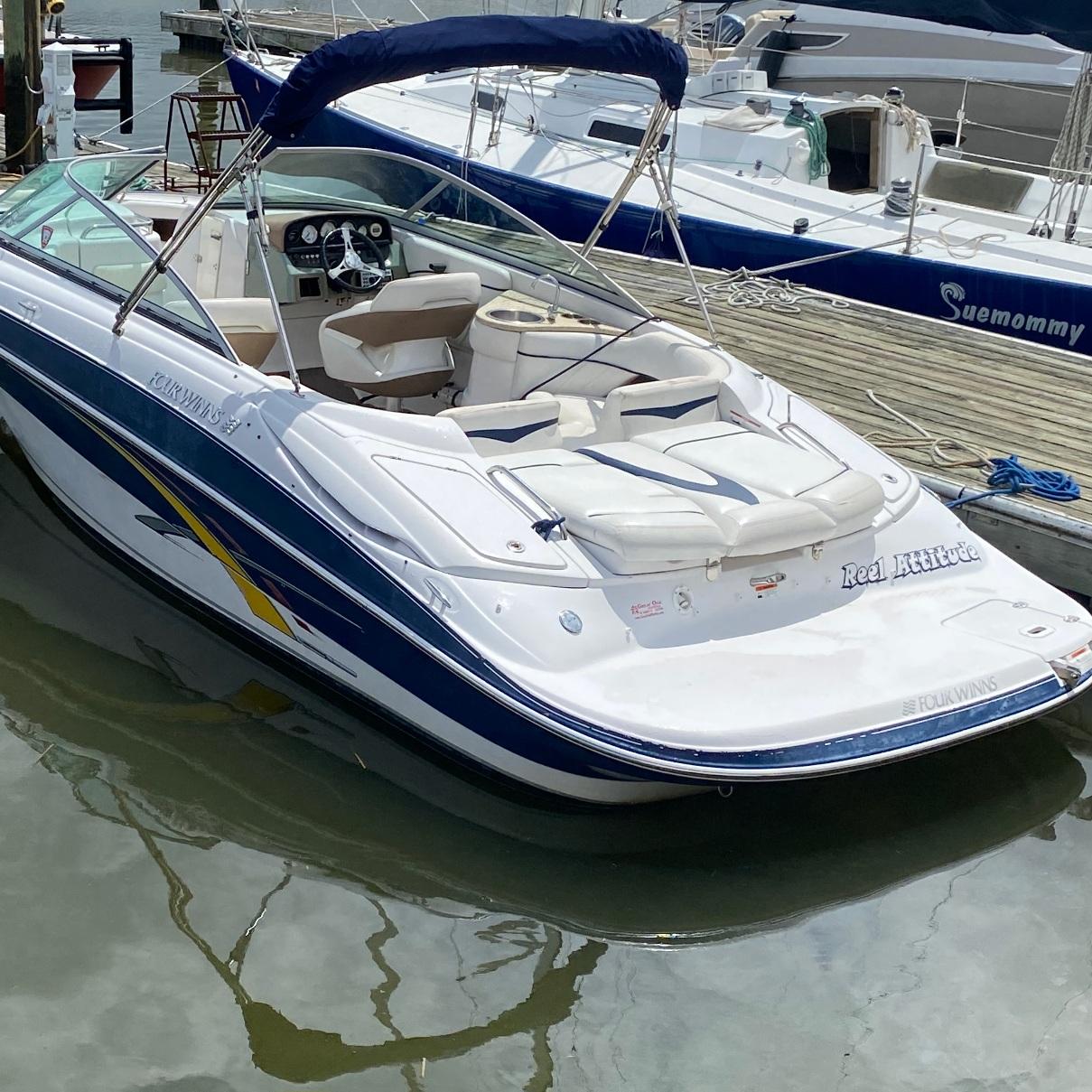 2007 Four Winns 240 Horizon