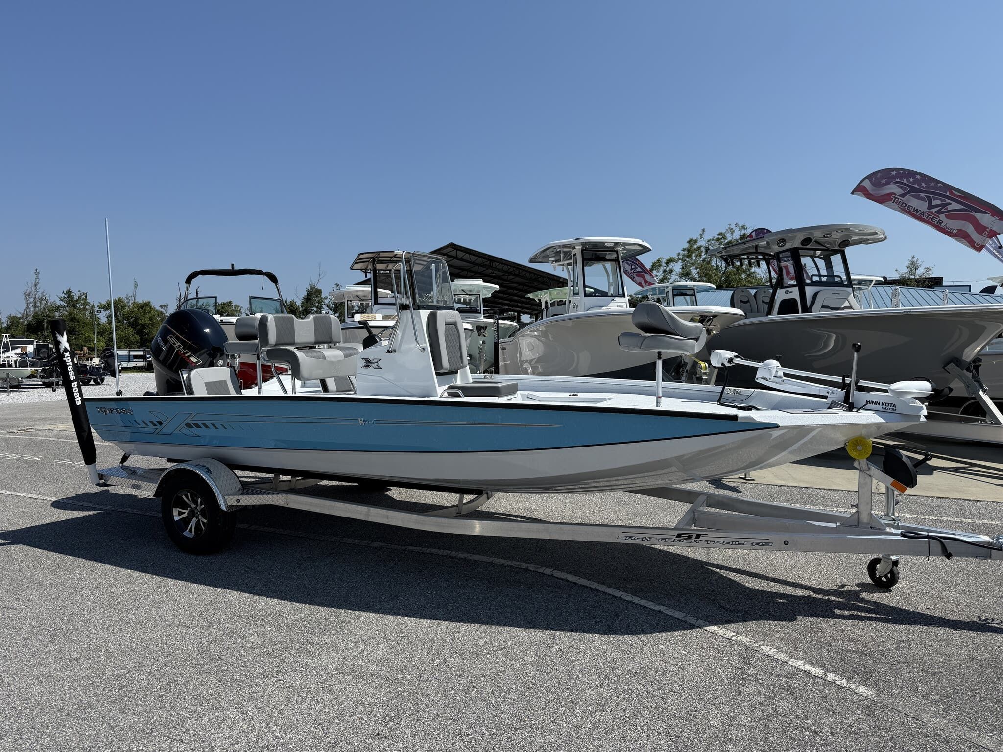 Xpress Hyper-Lift Bay Series H20 Bay