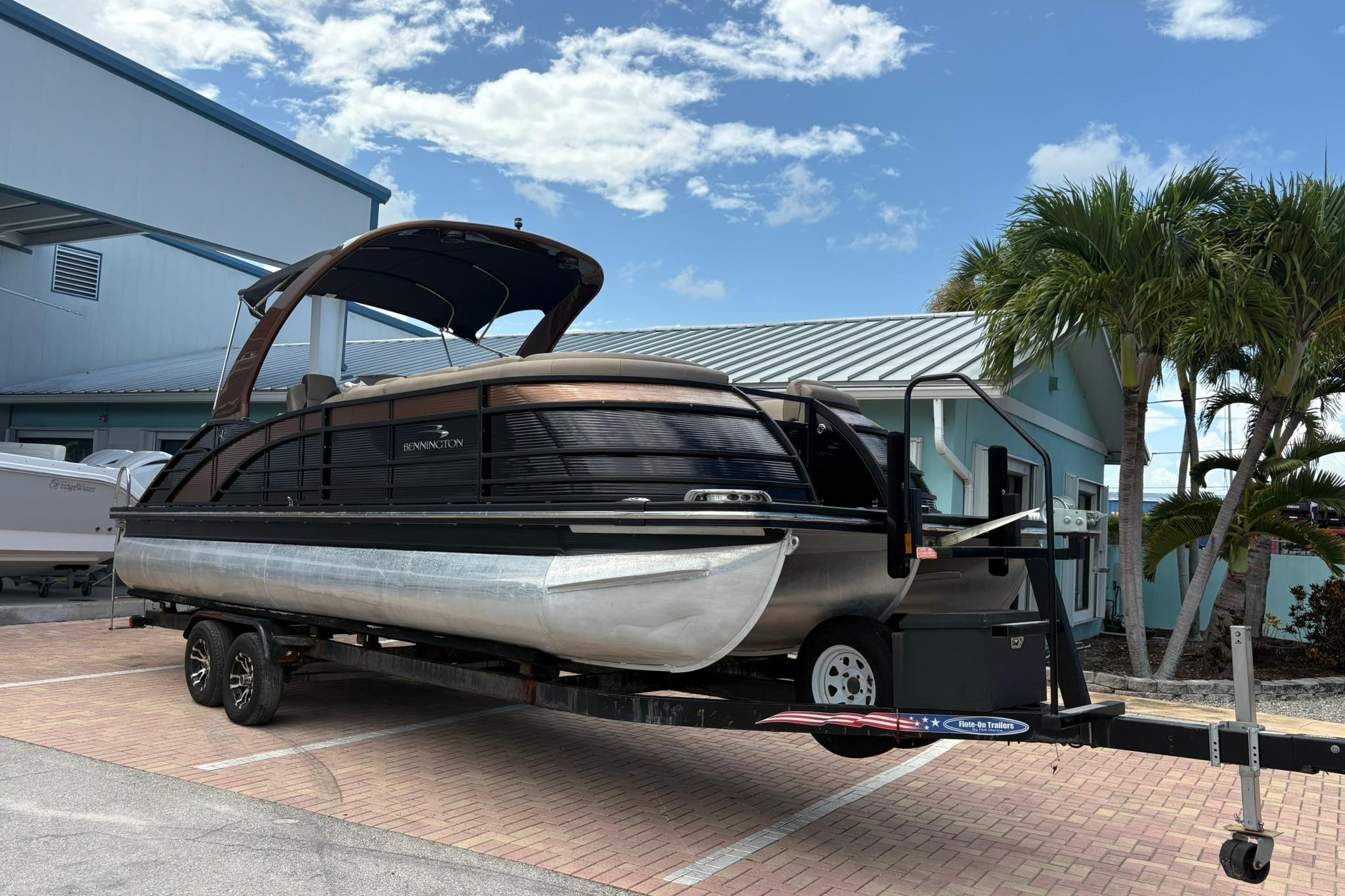 2019 Bennington 25 QSBA