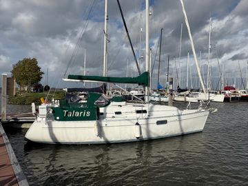 1995 Beneteau Oceanis 321
