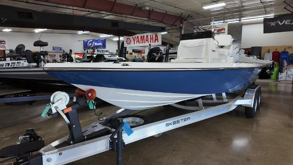 2025 Skeeter SX 221