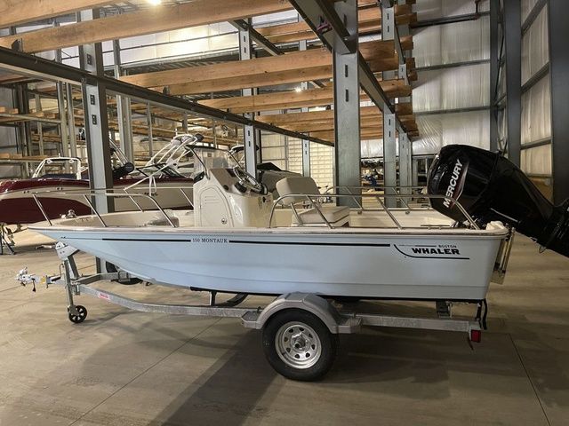 2024 Boston Whaler 150 Montauk