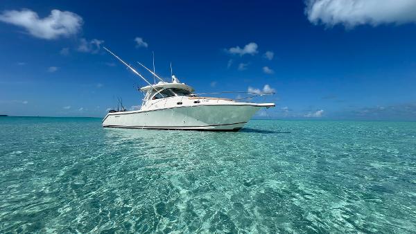 Pursuit OS 375 Offshore