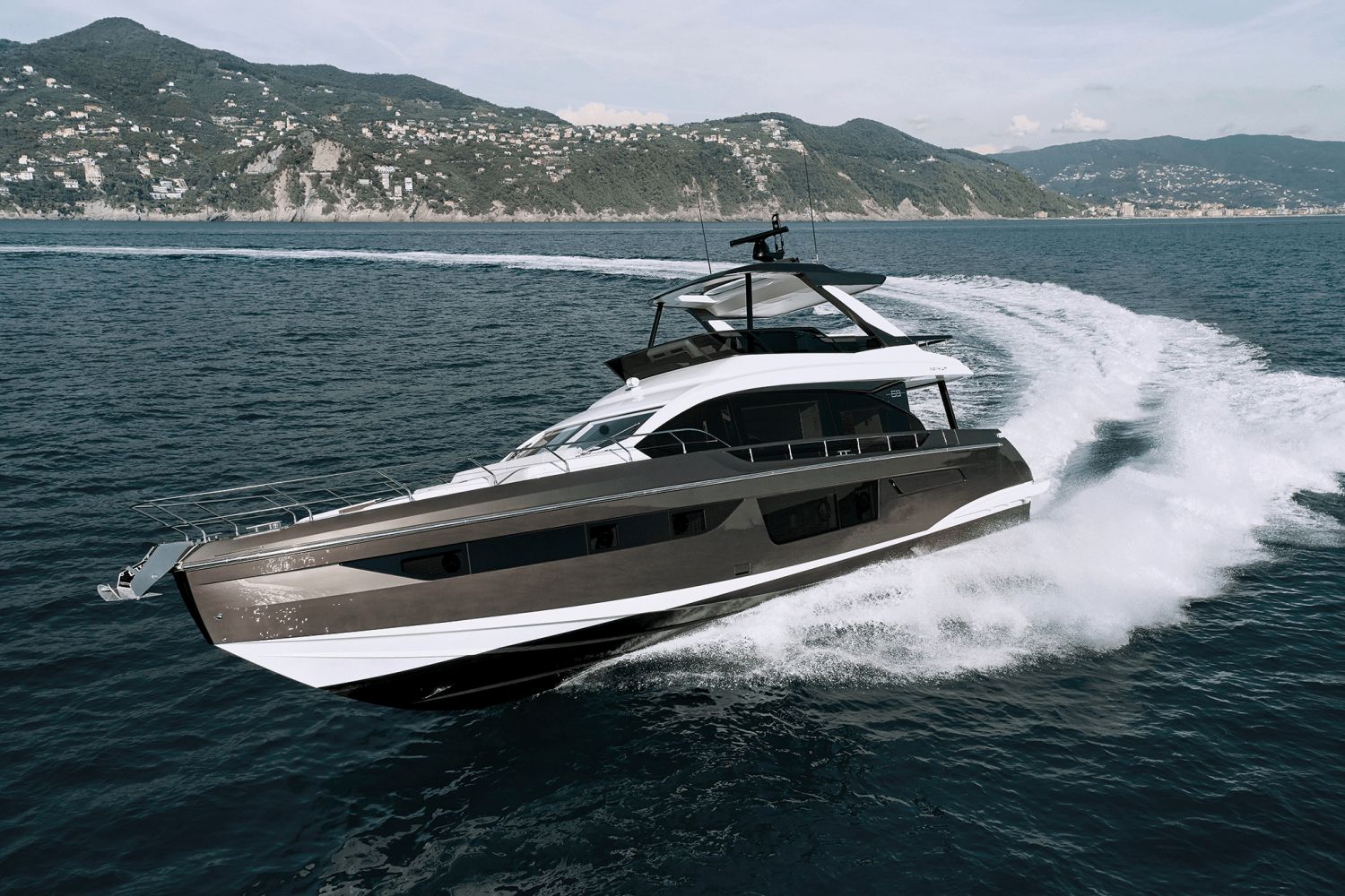 2026 Azimut Fly 63
