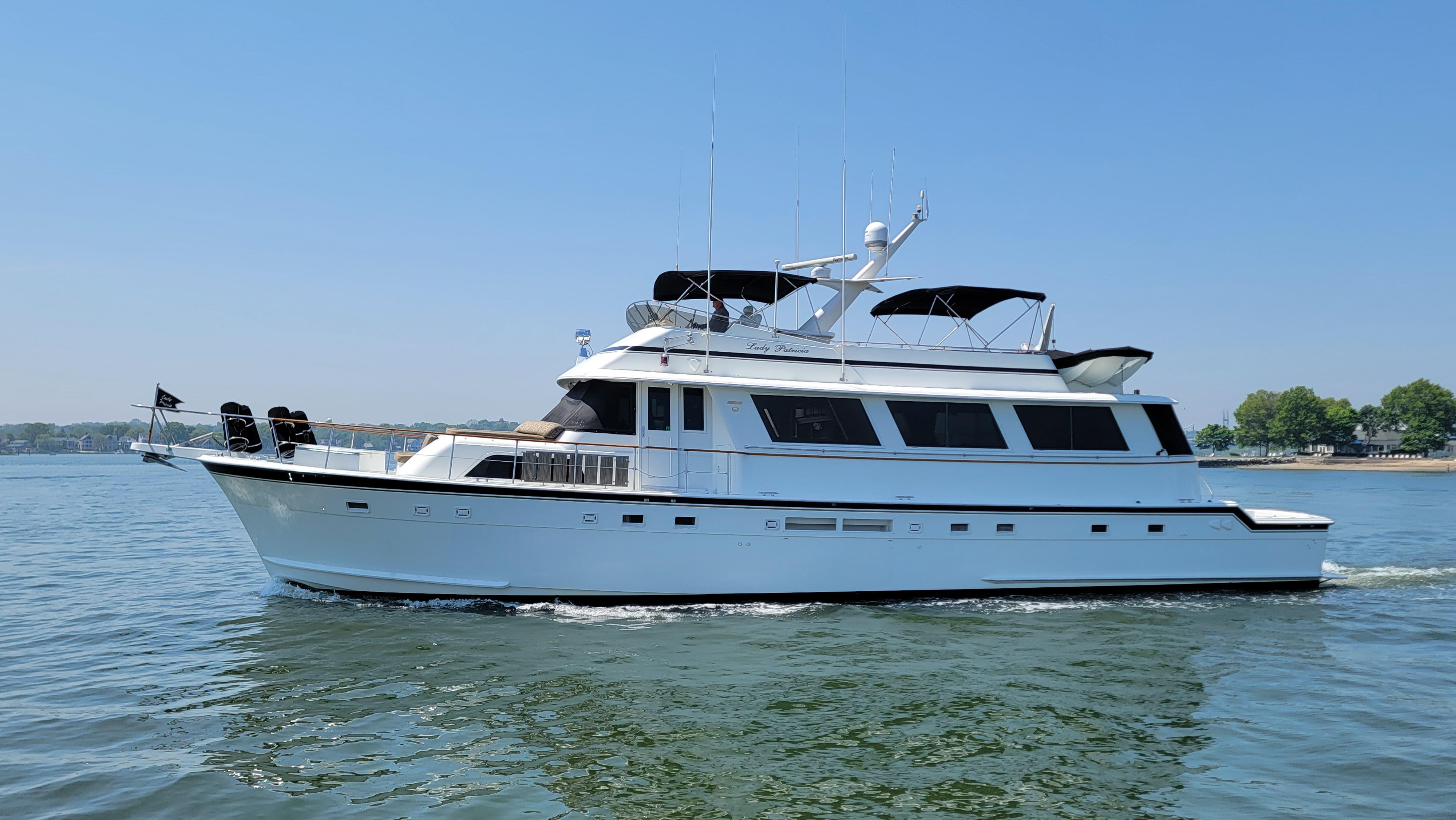 hatteras 72 motor yacht price