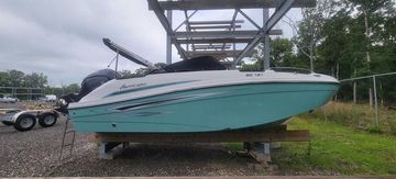 2024 Hurricane SunDeck 191 OB