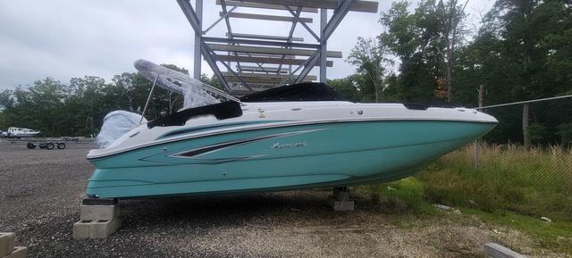 Hurricane SunDeck 2400 OB