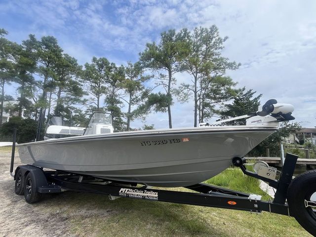 2023 Hewes Redfisher 21