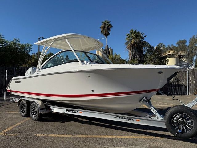 Pursuit Boats DC 246