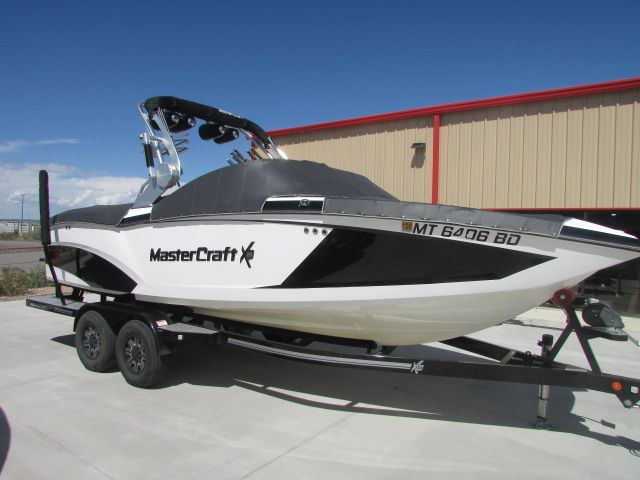 2017 MasterCraft X23