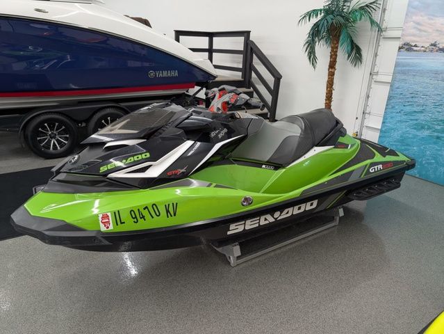 2017 Sea-Doo GTR