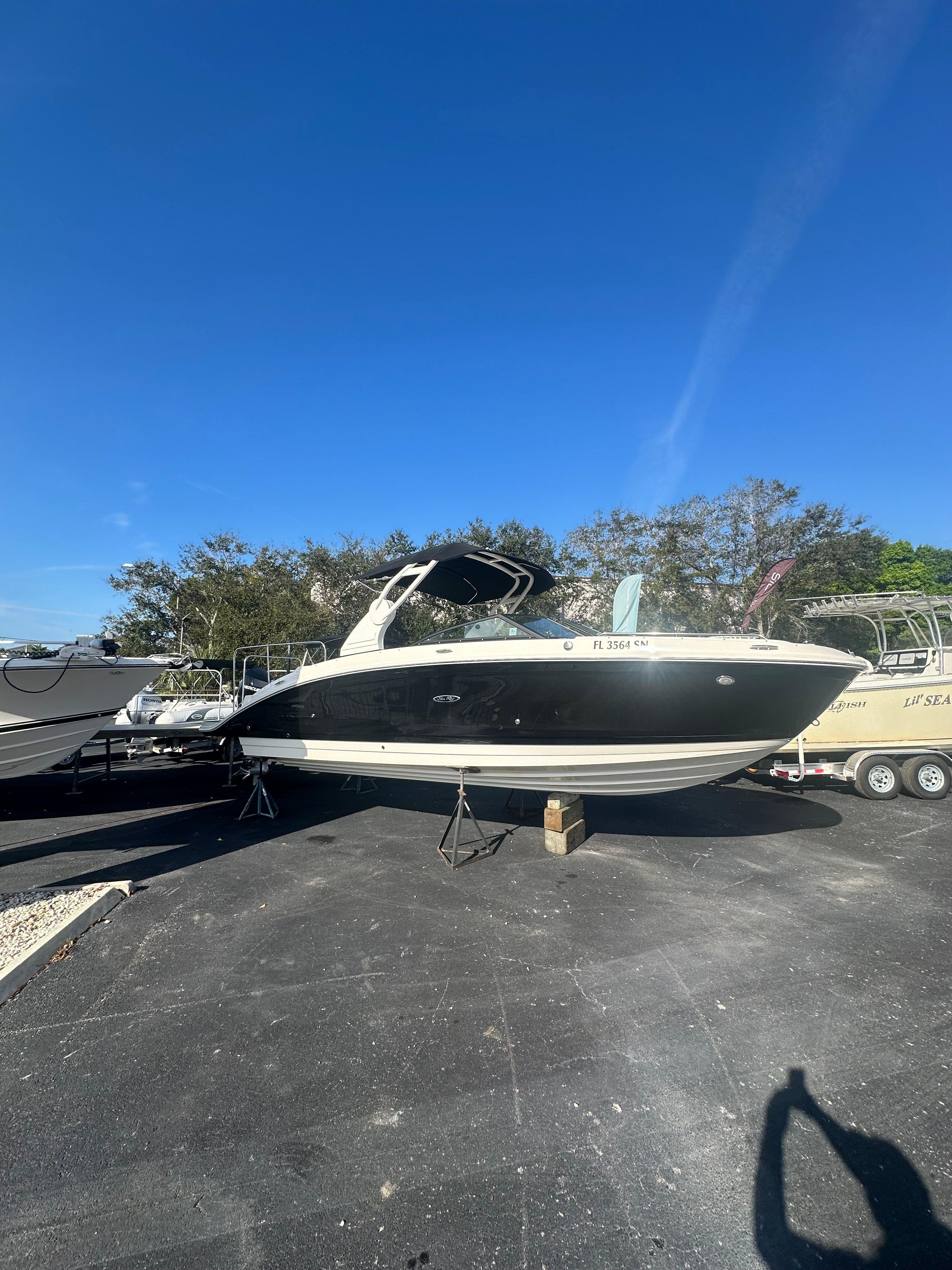 2020 Sea Ray SDX 270