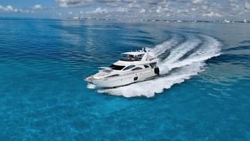 2008 Azimut 80 Carat