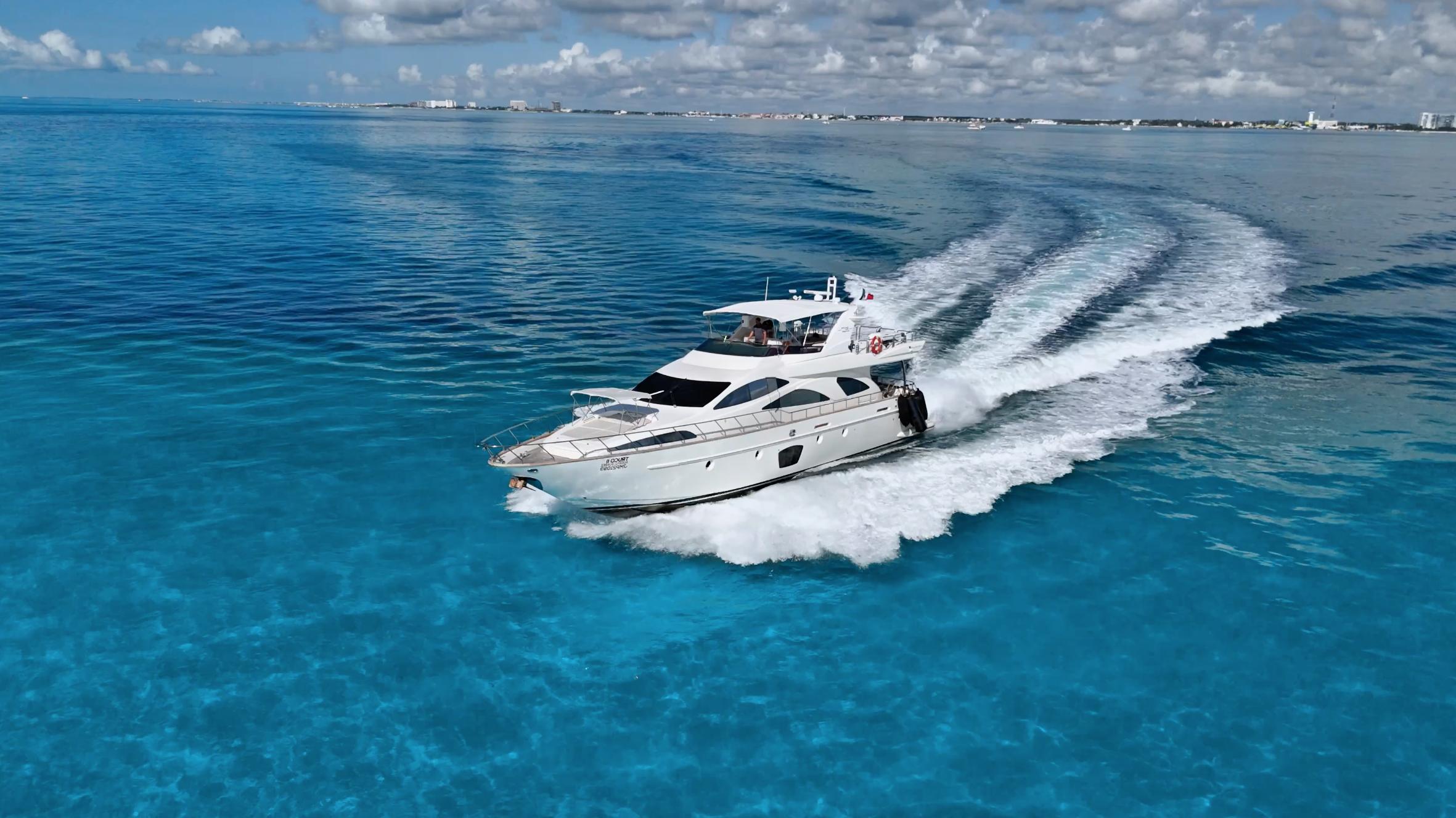 2008 Azimut 80 Carat