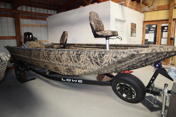 Roughneck 1860 CC Jon Boat: Aluminum Hunting Boats