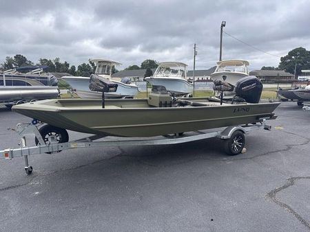 Floatation Pods: What They Do For Aluminum Catfish Boats
