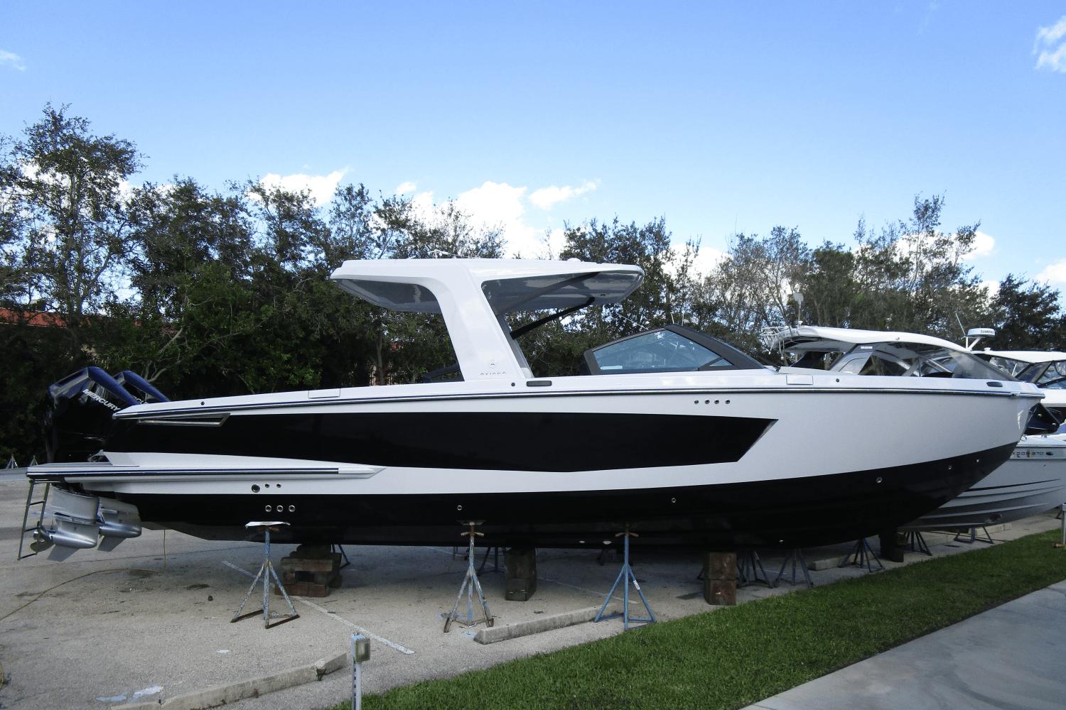 2023 Aviara AV36 Outboard, Naples Florida - boats.com