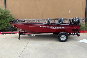 2025 Tracker Super Guide V-16 T