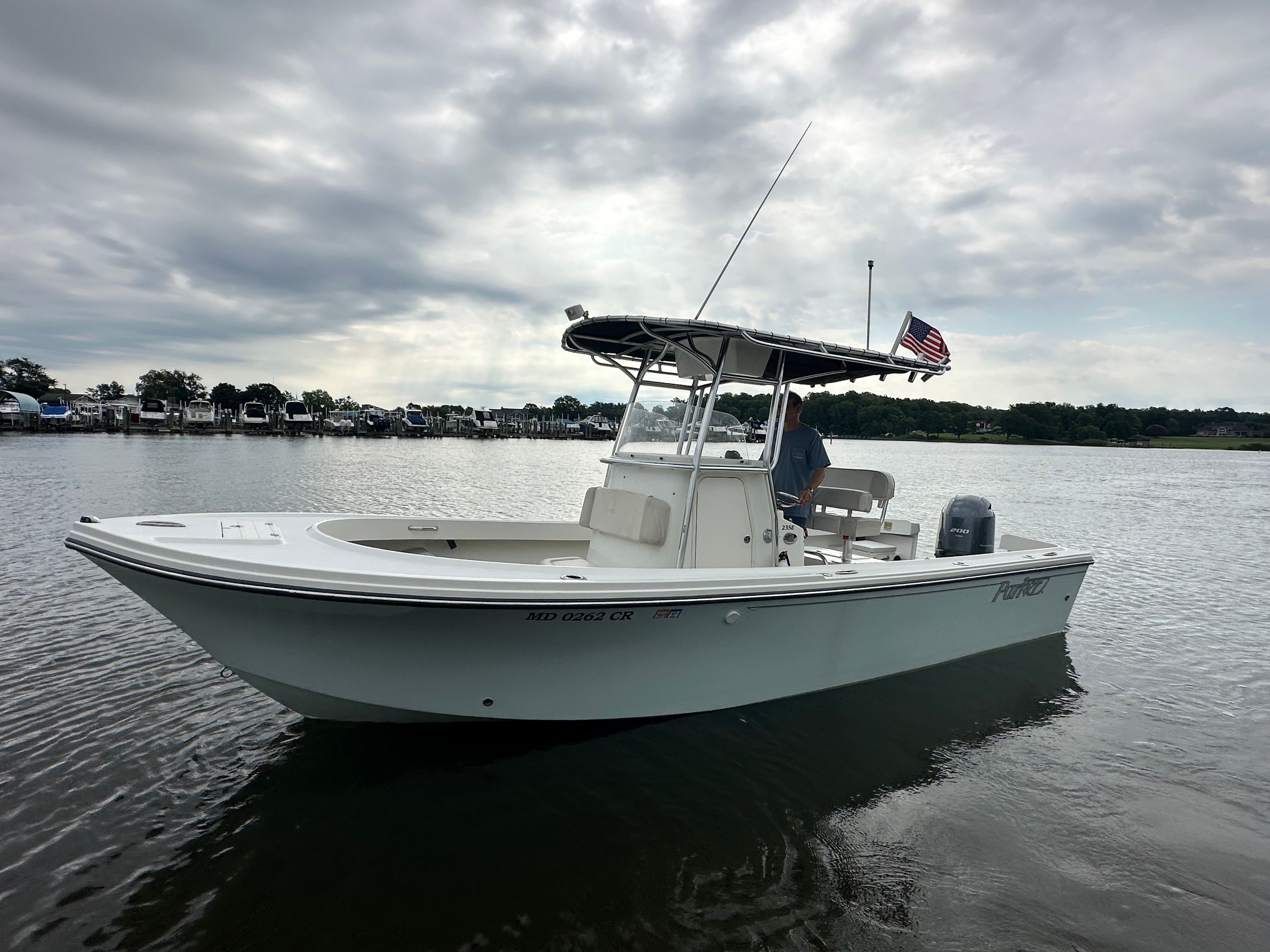 2015 Parker 2300 Special Edition