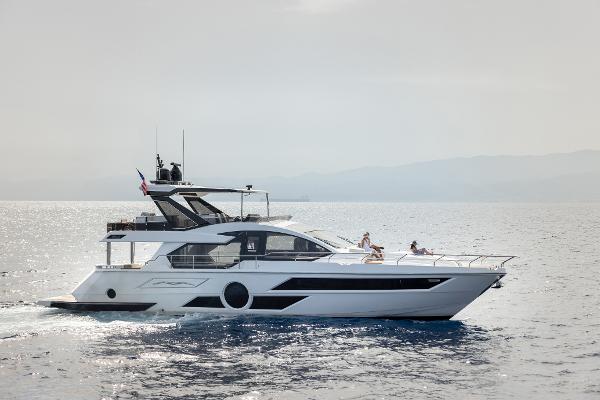 2024 Aicon 66 Vivere