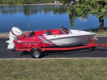 2015 Glastron GTS 160