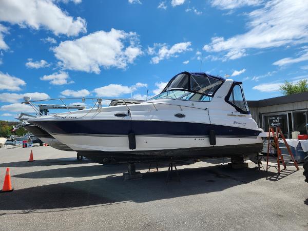 2006 Cruisers Yachts 280 CXi Express