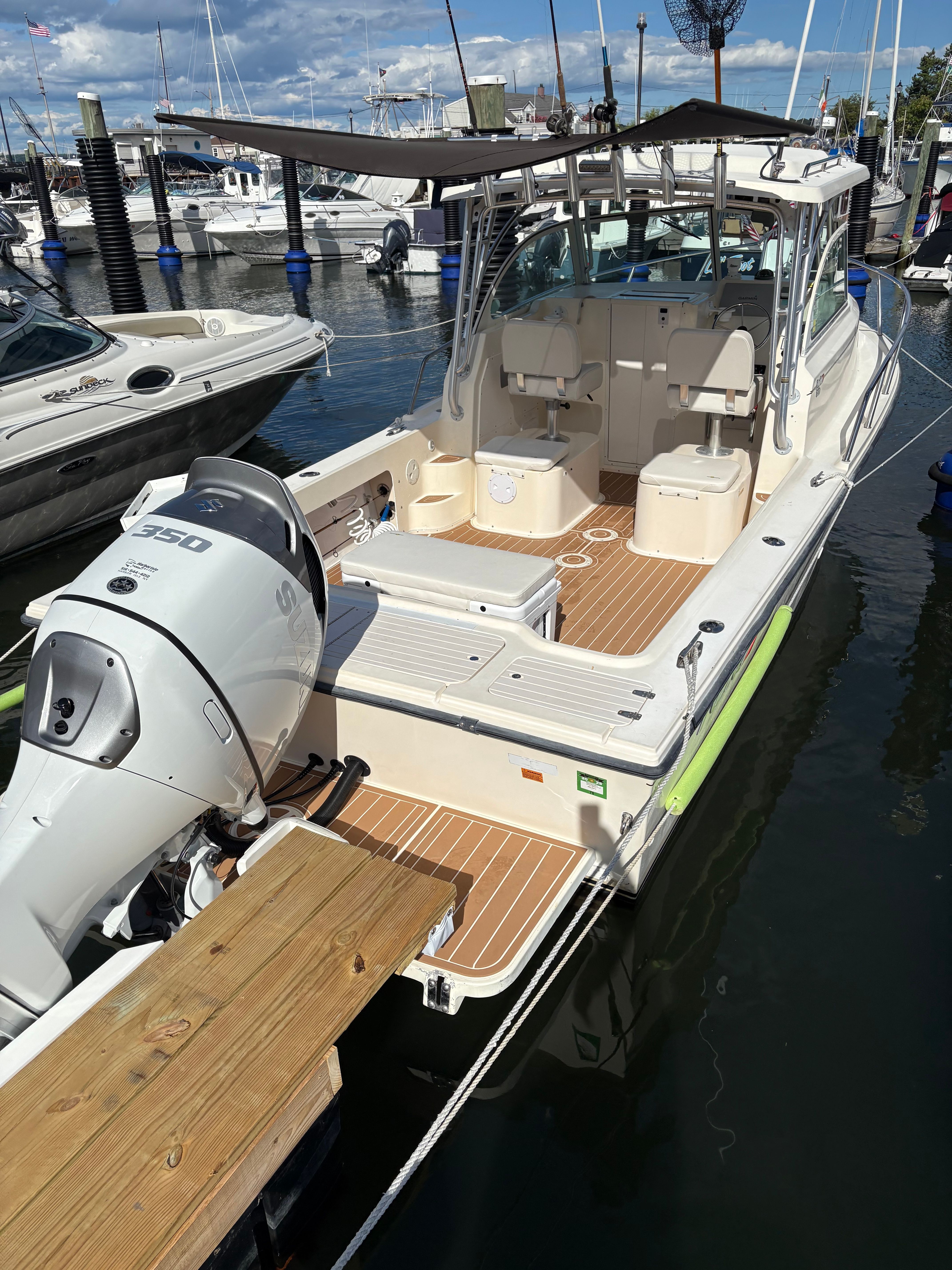 2007 Parker 2510 XL Walkaround