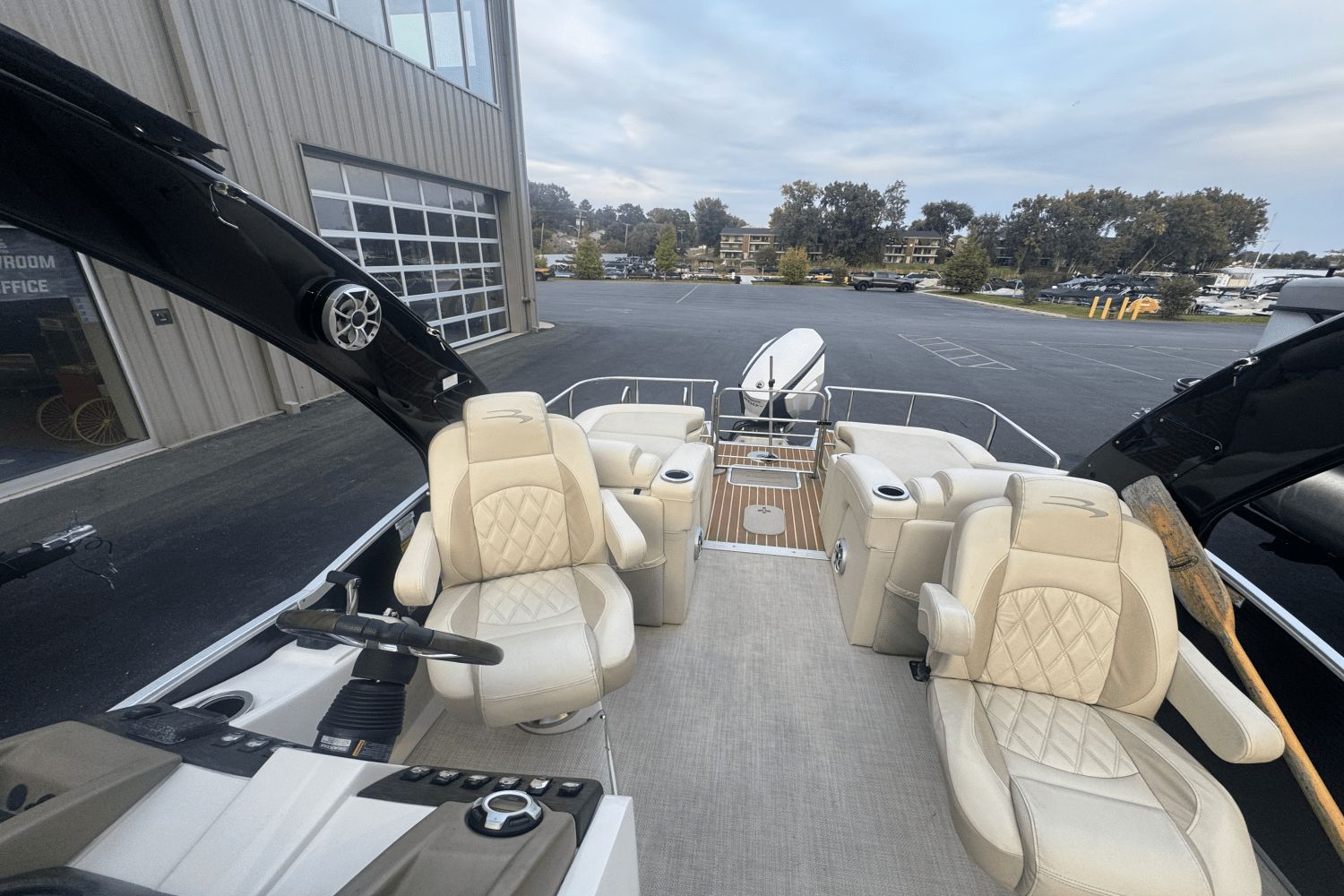 2015 Bennington 2575 QCW