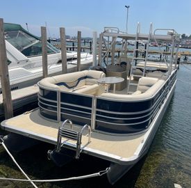 2016 Custom King Mariner Custom