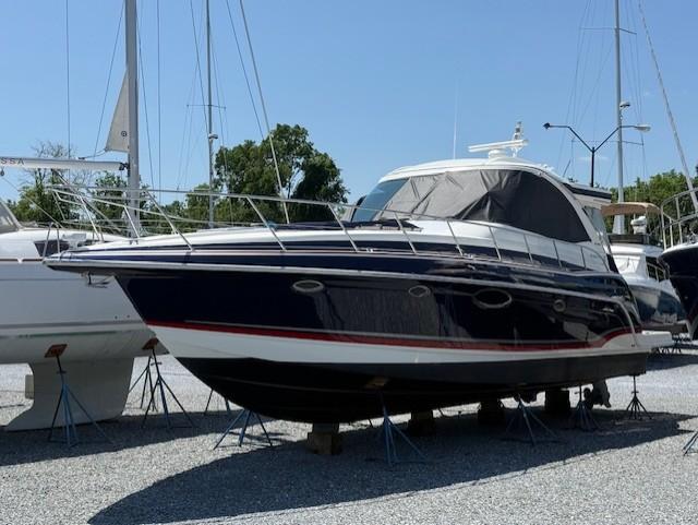 2017 Formula 45 Yacht