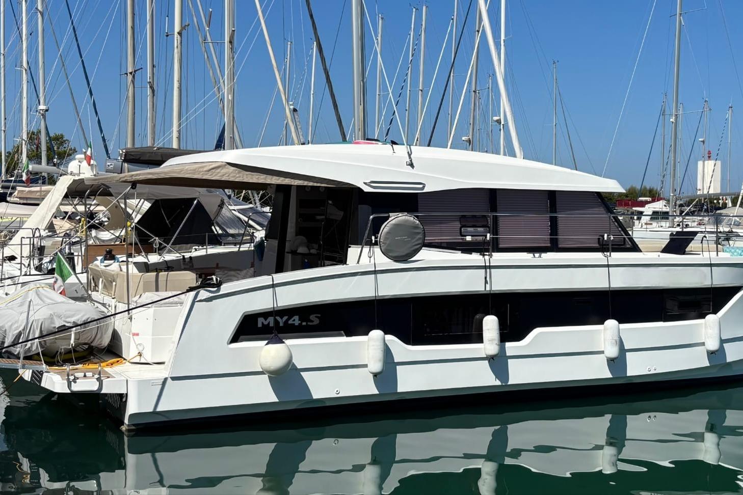 2025 Fountaine Pajot MY4.S