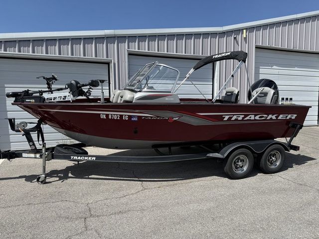 Tracker Targa V-18 Combo