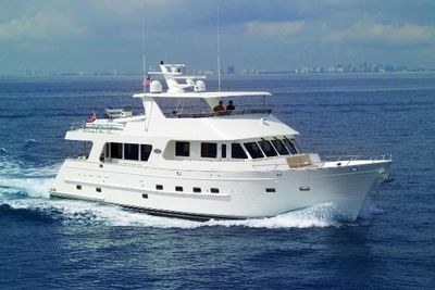 Outer Reef Yachts 750 MY Boat