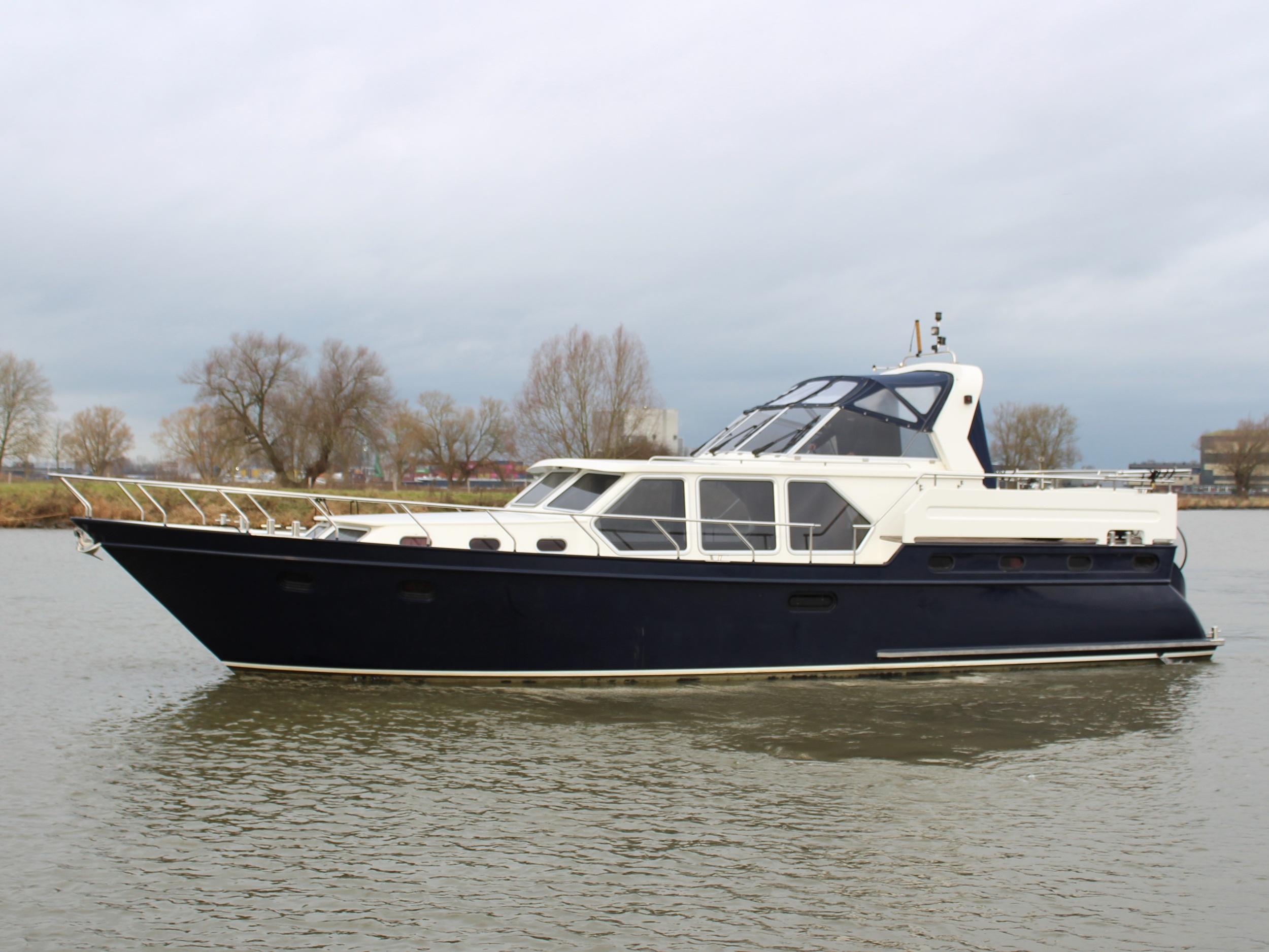 2010 Explorer 45