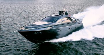 2017 Pershing 70
